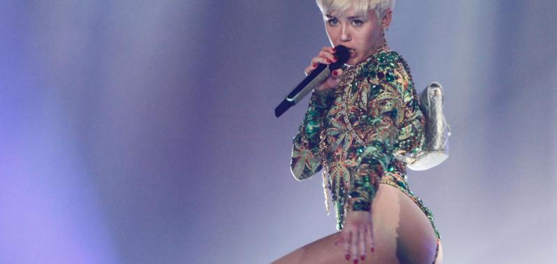 Junio - Una Ikurriña para Miley